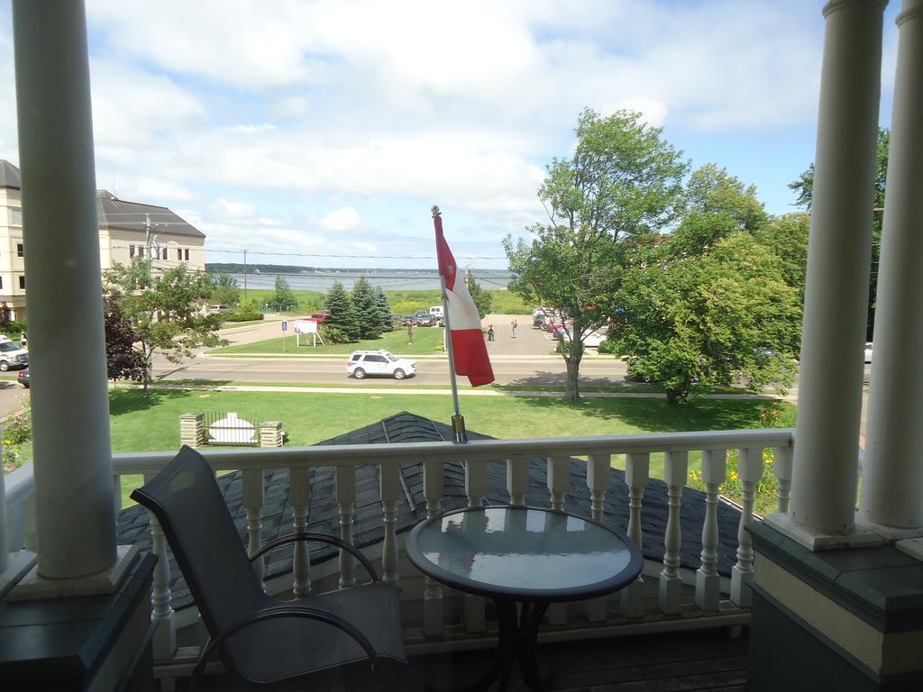 Maison Tait House Hotel Shediac Exterior foto